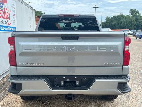 New 2026 Chevrolet Silverado 1500 Custom image 4