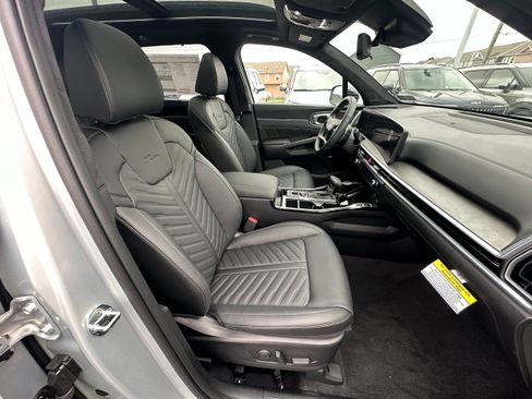 New 2026 Kia Sorento SX Prestige image 32