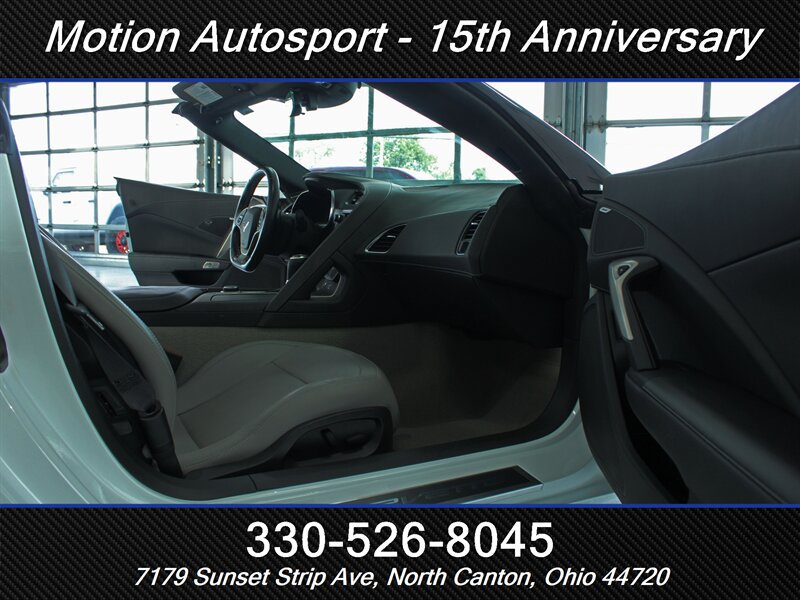 Used 2016 Chevrolet Corvette Stingray Convertible RWD image 29