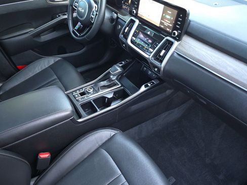 Used 2022 Kia Sorento X-Line EX AWD/4WD image 17