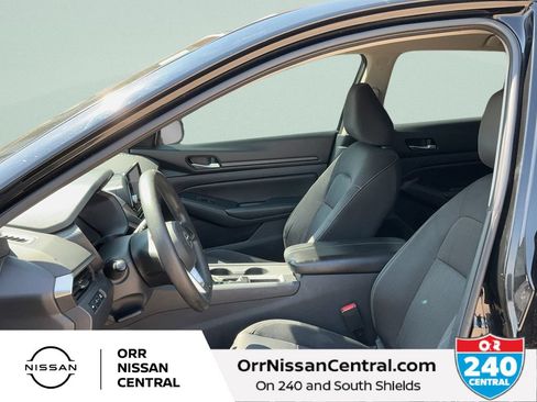 Used 2022 Nissan Altima 2.5 S FWD image 17