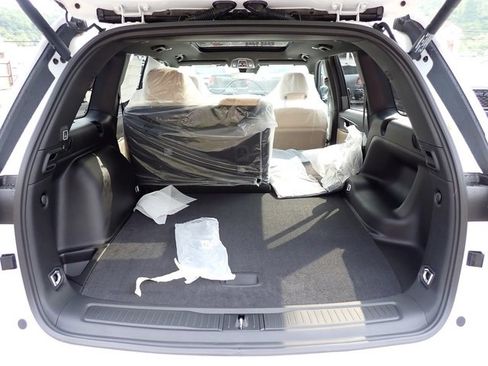 New 2025 Jeep Grand Cherokee Limited w/ MOPAR Finishing Package image 6