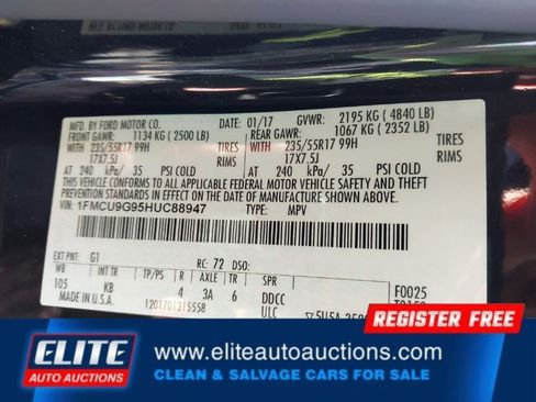 Used 2017 Ford Escape SE image 17