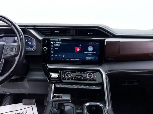 Used 2023 GMC Sierra 1500 Denali Ultimate image 24