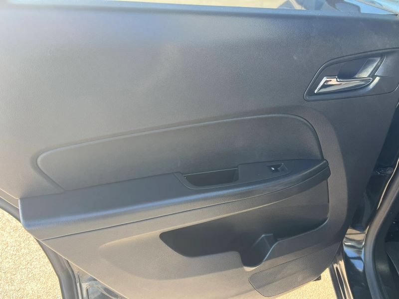 Used 2015 GMC Terrain SLE AWD/4WD image 19