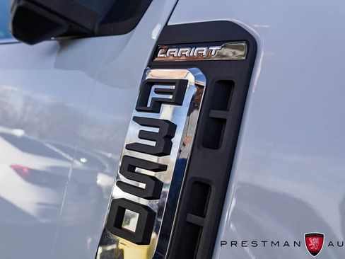 Used 2025 Ford F350 Lariat w/ Chrome Package image 10