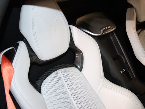 Used 2021 Chevrolet Corvette Stingray Preferred Conv w/ Z51 Performance Package image 66