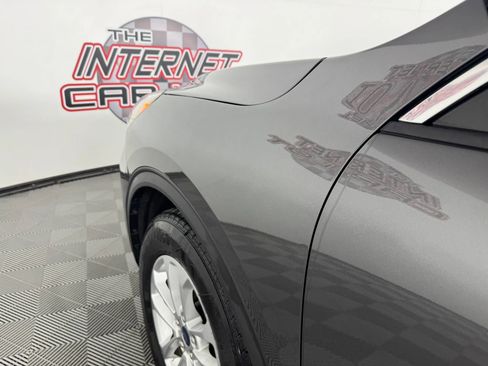 Used 2020 Ford Escape SE image 23