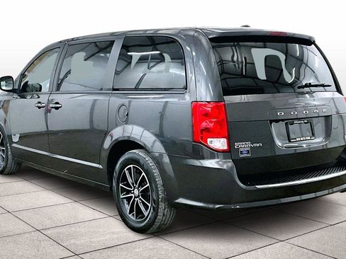 Used 2019 Dodge Grand Caravan GT image 10
