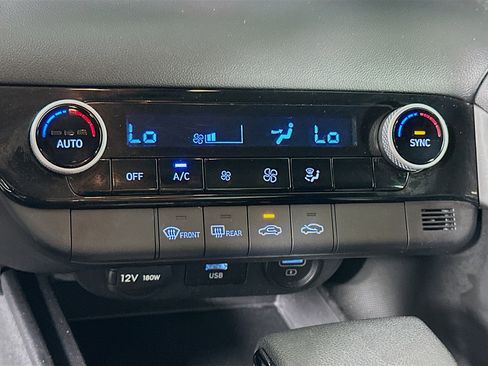 Used 2023 Hyundai Elantra SEL FWD image 23