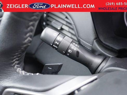 Used 2022 Subaru Outback Premium image 23