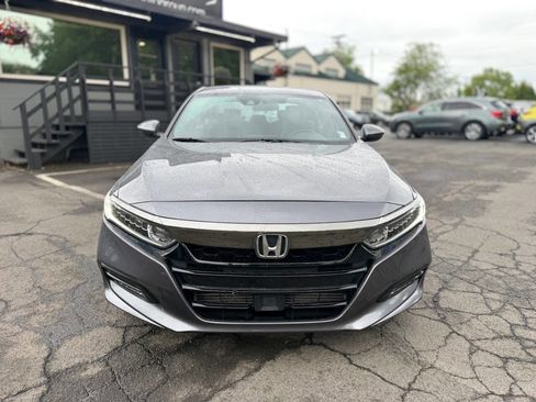 Used 2018 Honda Accord Sport image 7