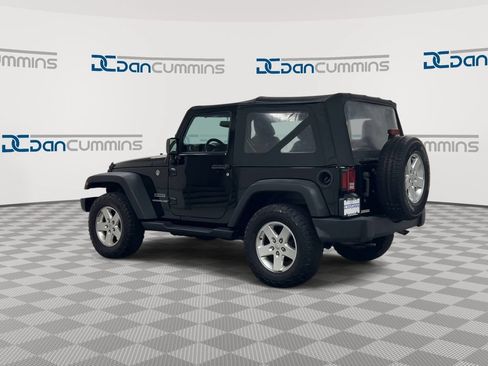 Used 2016 Jeep Wrangler Sport w/ Quick Order Package 24S AWD/4WD image 6