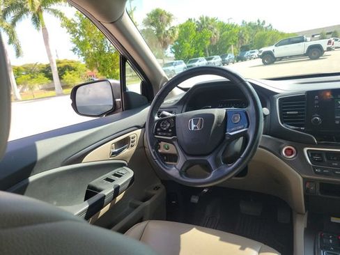 Used 2022 Honda Pilot Special Edition image 22