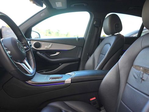 Used 2020 Mercedes-Benz GLC 300 4MATIC Coupe image 11