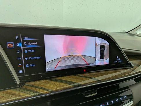 Certified 2021 Cadillac Escalade ESV Sport Platinum image 5