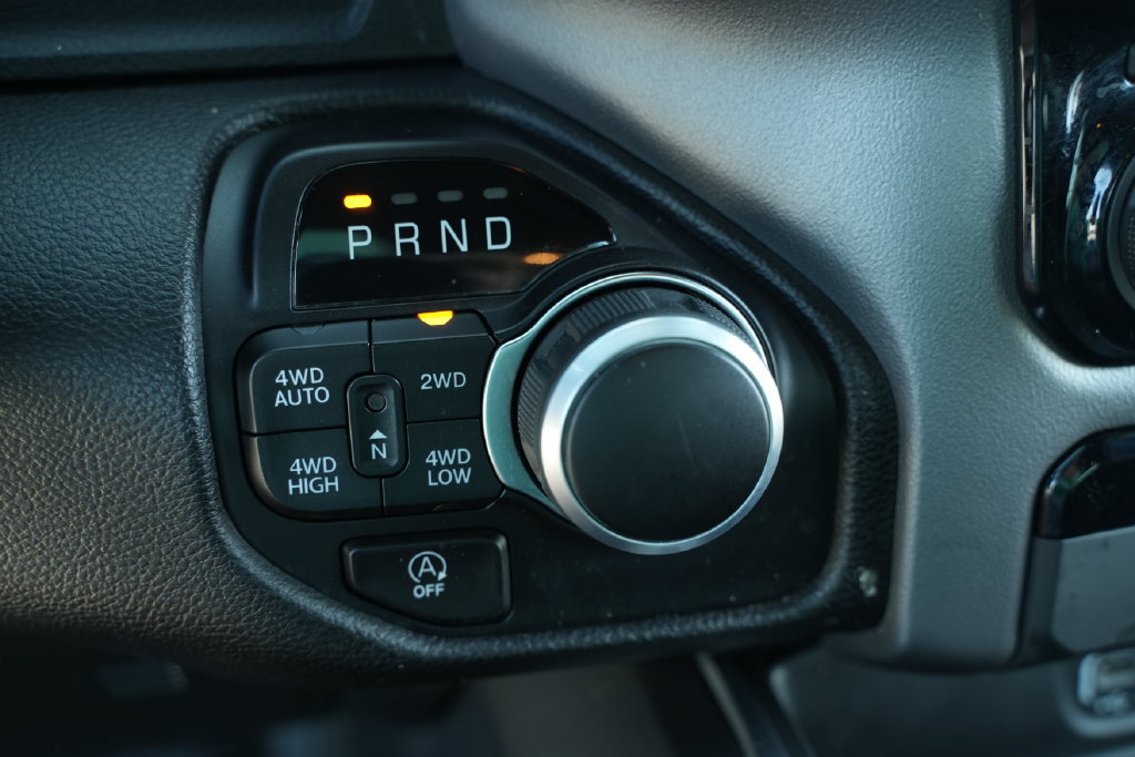 Used 2024 RAM 1500 Big Horn AWD/4WD image 36