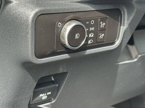 Used 2026 Ford Bronco Badlands AWD/4WD image 23