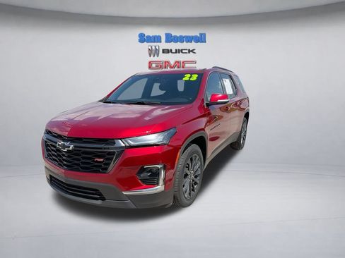 Certified 2023 Chevrolet Traverse RS FWD image 5