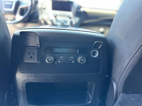 Used 2019 GMC Yukon XL Denali RWD image 27