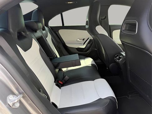 Used 2020 Mercedes-Benz CLA 250 image 38