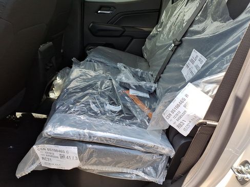 New 2026 GMC Canyon Elevation w/ Convenience Package AWD/4WD image 9