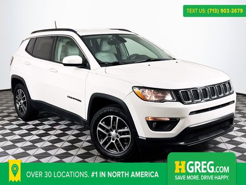 Used 2017 Jeep Compass Latitude w/ Popular Equipment Group image 1