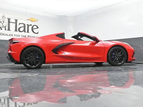 New 2027 Chevrolet Corvette Stingray Coupe w/ Stealth Interior Trim Package RWD image 35