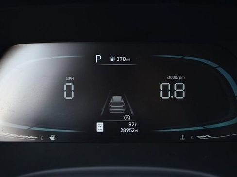 Used 2024 Hyundai Palisade SE image 11