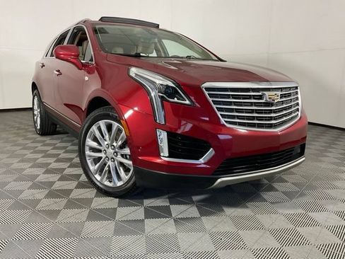 Used 2019 Cadillac XT5 Platinum AWD/4WD image 42