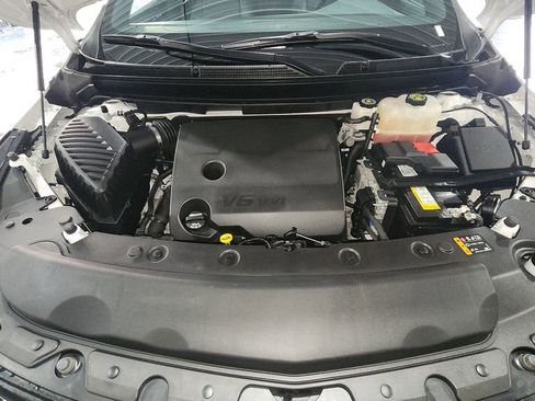 Used 2024 Buick Enclave Essence w/ Experience Buick Package image 31