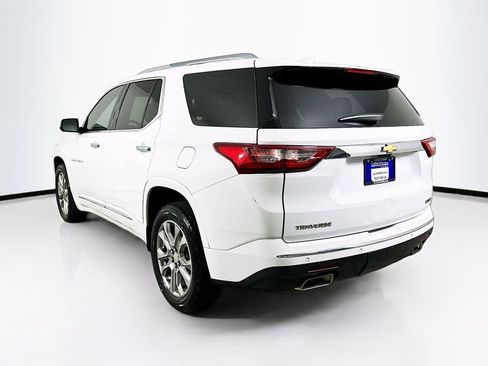 Used 2018 Chevrolet Traverse Premier w/ Driver Confidence II Package FWD image 6
