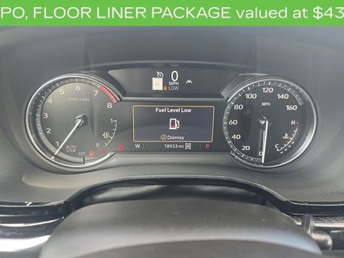 Used 2024 Cadillac XT6 Sport w/ LPO, Floor Liner Package AWD/4WD image 7