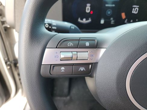 New 2026 Hyundai Kona SE image 23