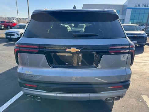 New 2026 Chevrolet Traverse LT image 4