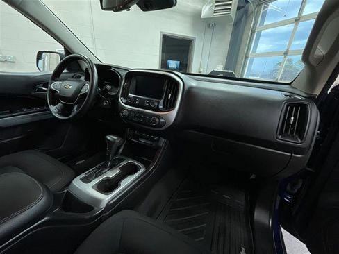 Used 2019 Chevrolet Colorado LT w/ LT Convenience Package image 28