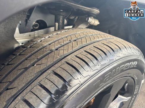 Certified 2023 Jeep Grand Cherokee Limited w/ Black Appearance Package image 29