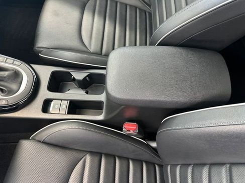 Used 2024 Kia Forte GT-Line w/ GT-Line Premium Package FWD image 28