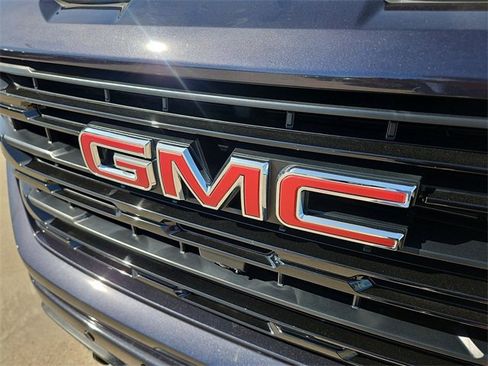Used 2025 GMC Sierra 1500 Elevation w/ Preferred Package image 29
