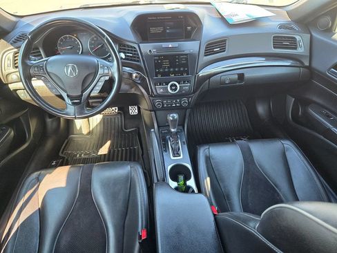 Used 2019 Acura ILX FWD image 9