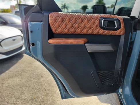 Used 2021 Ford Bronco Black Diamond image 15