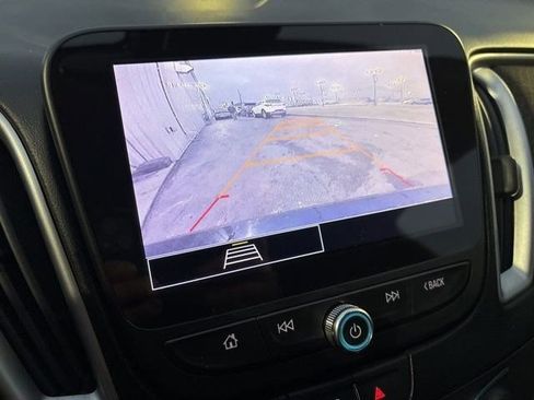 Used 2024 Chevrolet Malibu LT image 23