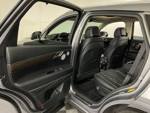 Used 2024 Genesis GV80 3.5T w/ Prestige Package AWD/4WD image 36