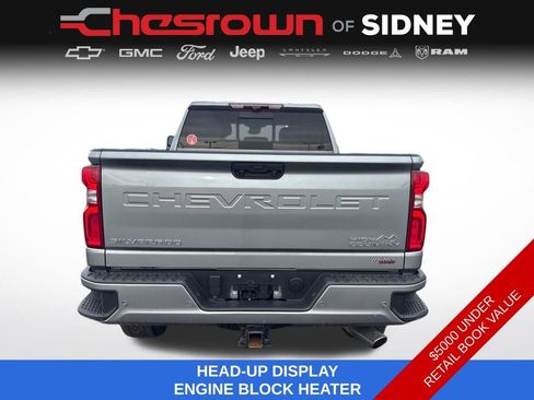 Used 2024 Chevrolet Silverado 3500 High Country w/ High Country Premium Package image 4