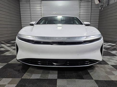 Used 2024 Lucid Air Touring image 3