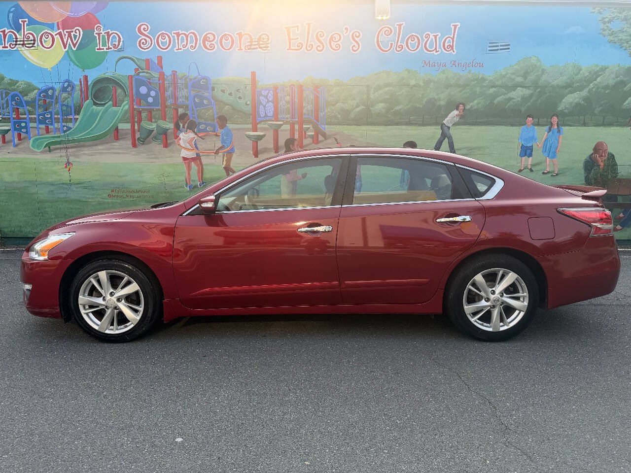 Used 2015 Nissan Altima 2.5 SL w/ Technology Package FWD image 3