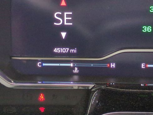 Used 2024 Chevrolet Silverado 1500 ZR2 w/ ZR2 Bison Edition image 12