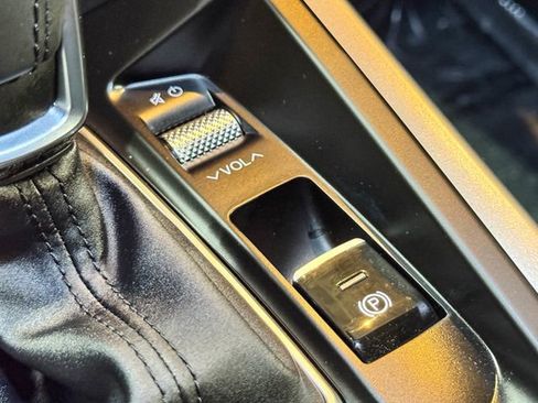 Used 2024 Dodge Hornet GT image 45