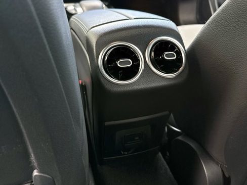 Used 2021 Mercedes-Benz A 220 4MATIC image 14