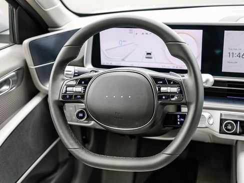 Certified 2025 Hyundai Ioniq 6 SEL image 16